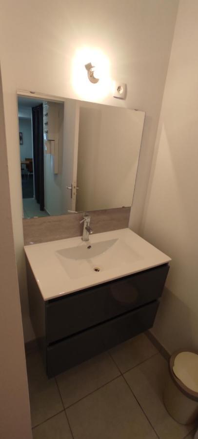 Appartement Hyper Centre Mayenne Exterior photo